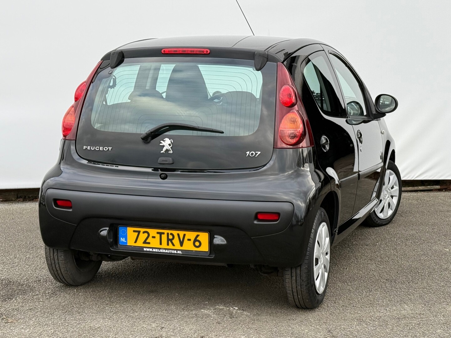 Peugeot-107-18