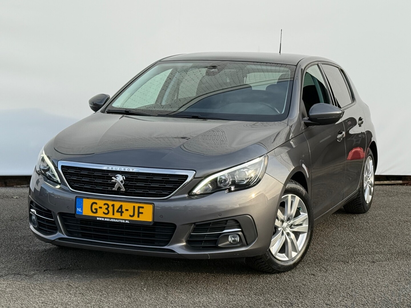 Peugeot-308-23