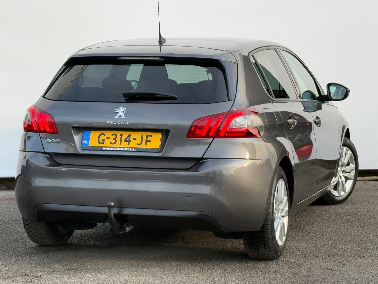 Peugeot-308-24